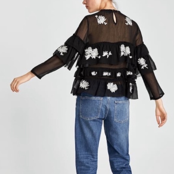 NWT Zara RARE Embroidered Tulle Floral Black Tiered Blouse Top Size M Medium - Picture 4 of 12